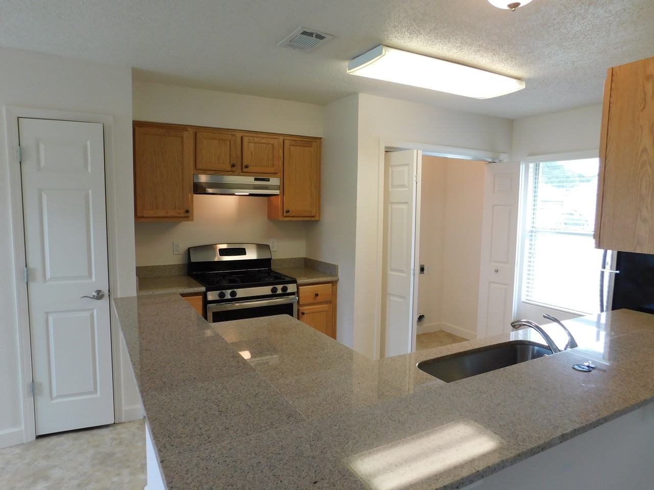 21 Verde Ct - Photo 3 of 16