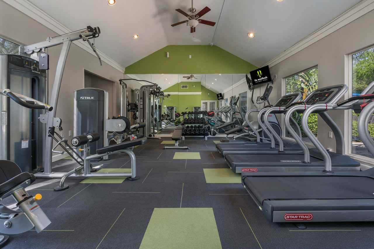 The Woodlands Apartments - Photo 3 of 15