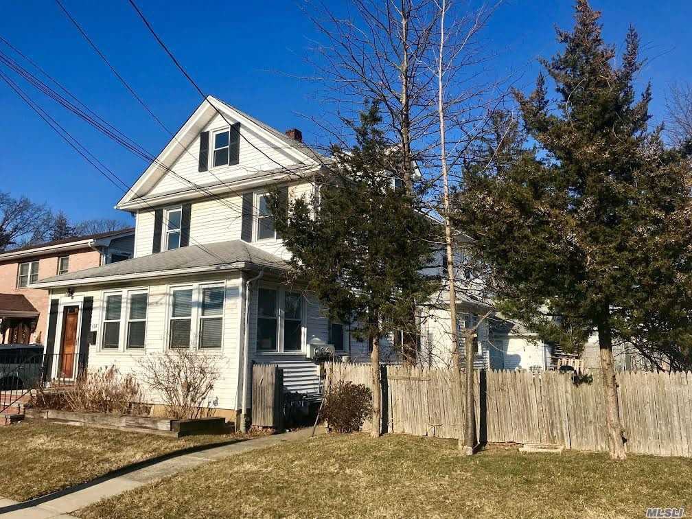 456 Burkhard Ave - Photo 2 of 3