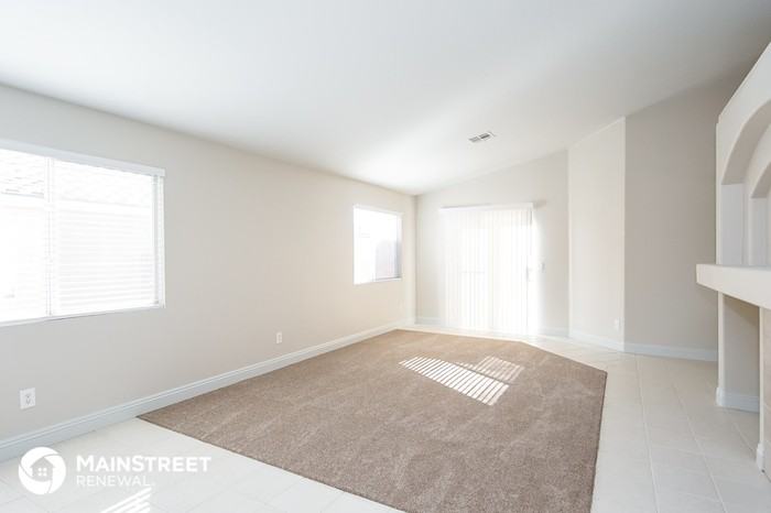2223 Costa Palma Ave - Photo 3 of 15