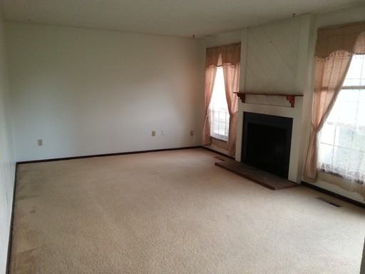 2737 Worthington Ave - Photo 2 of 17