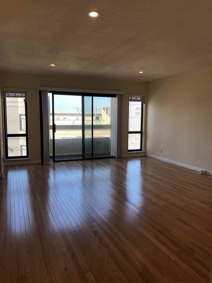 2227 Filbert Street #4 - Photo 3 of 18