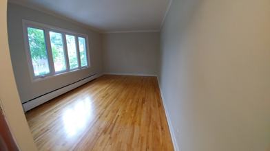 66 Roxton Crescent Montreal West Quebec H4x 1c6 3 Bedroom Apartment For Rent For 1 550 Month Zumper