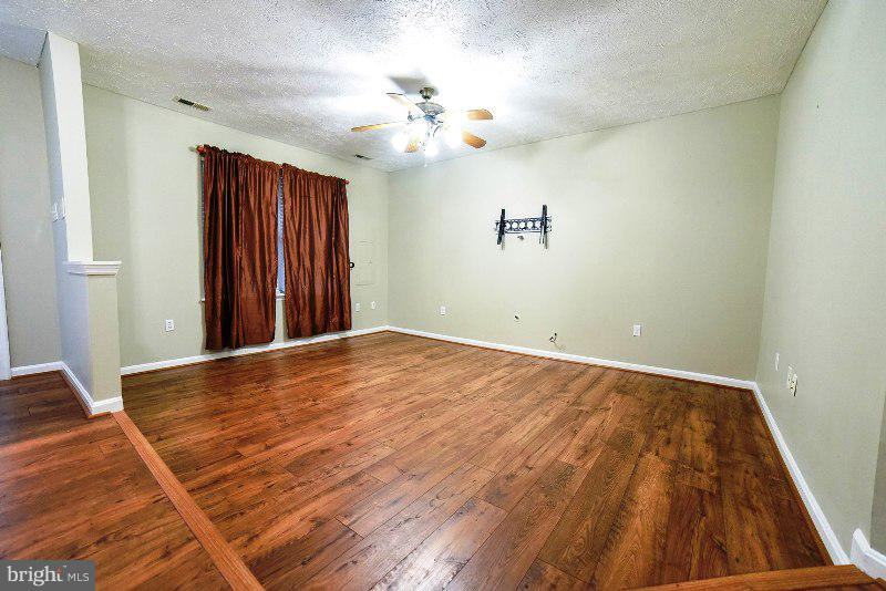 20925 Jo Marie Way - Photo 3 of 16