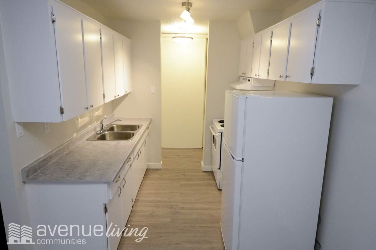 39 Wood Lily Dr - Photo 3 of 4