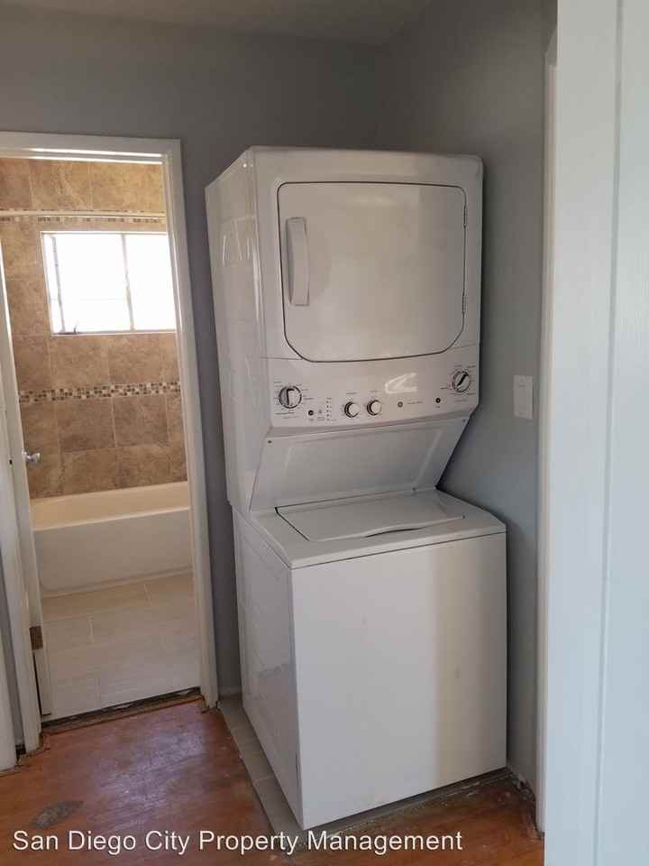 4567 Wilson Ave - Photo 3 of 7
