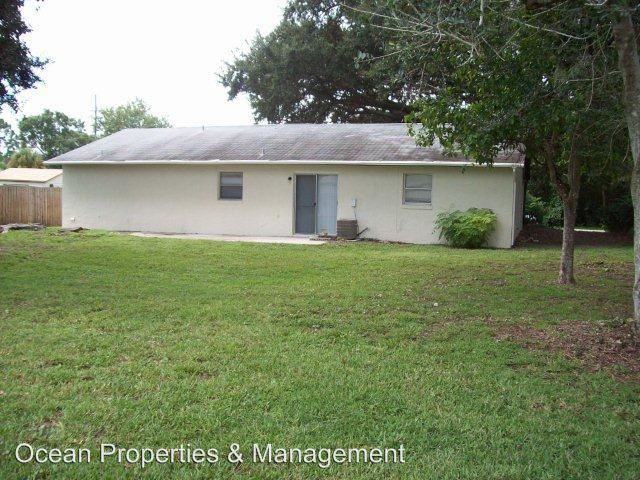 1625 Victory Palm Dr - Photo 2 of 12