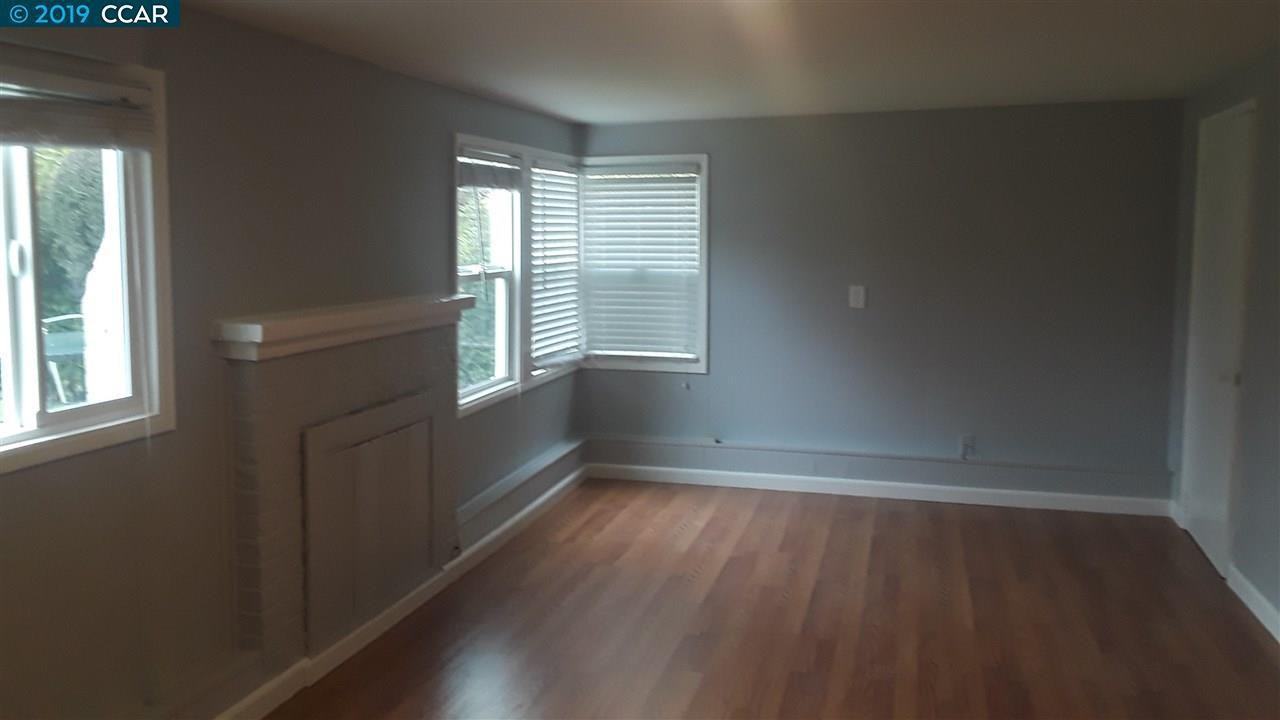 943 Mountain View Dr - Photo 3 of 5