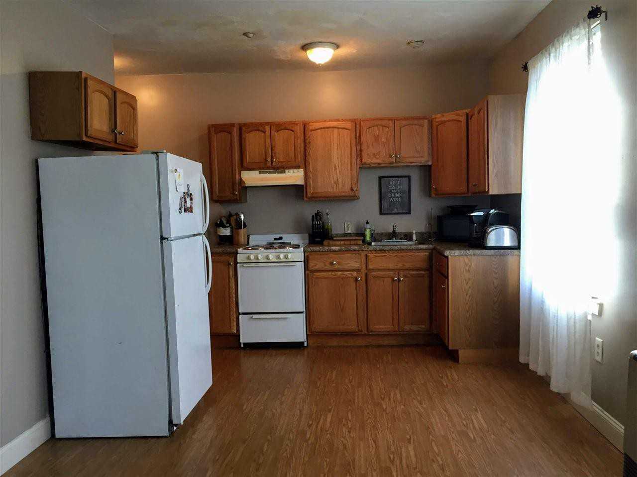 92 Main St - Photo 2 of 6