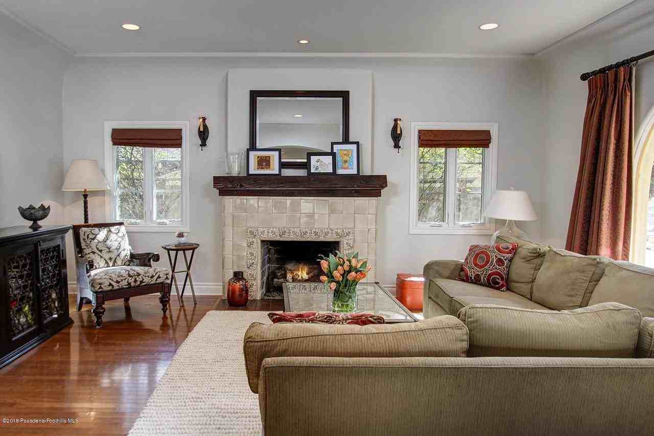 3412 Las Palmas Ave - Photo 3 of 20