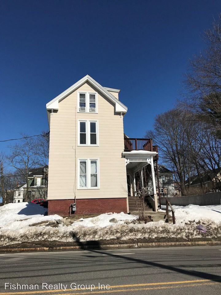 463 St. John St. - Photo 2 of 2