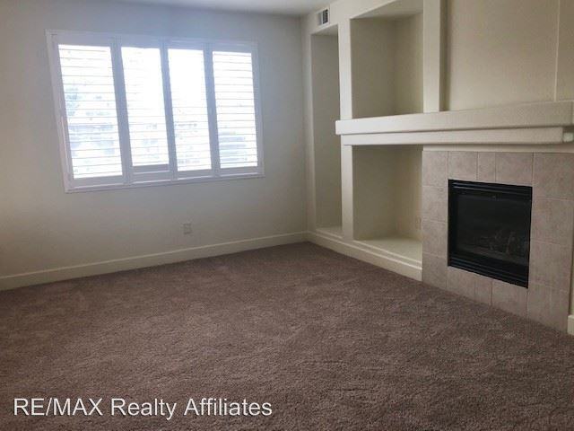 1179 Tule Dr - Photo 3 of 8