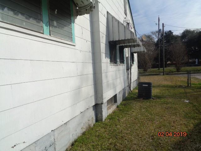 2021 St Stephens Rd - Photo 2 of 3