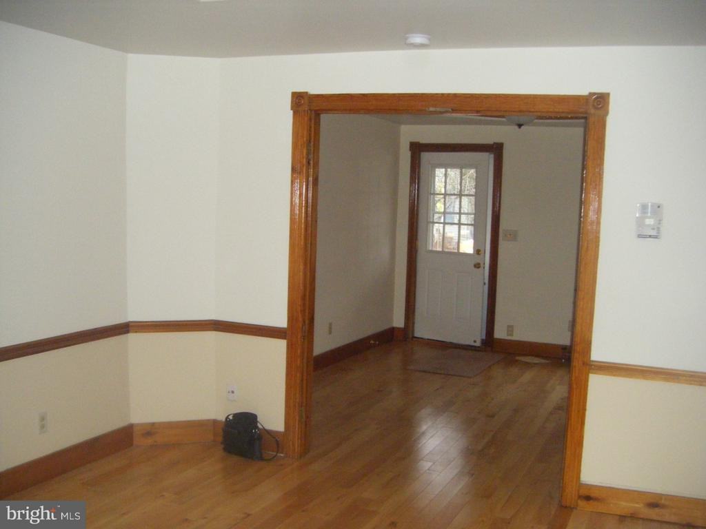 17 N Main St - Photo 3 of 24