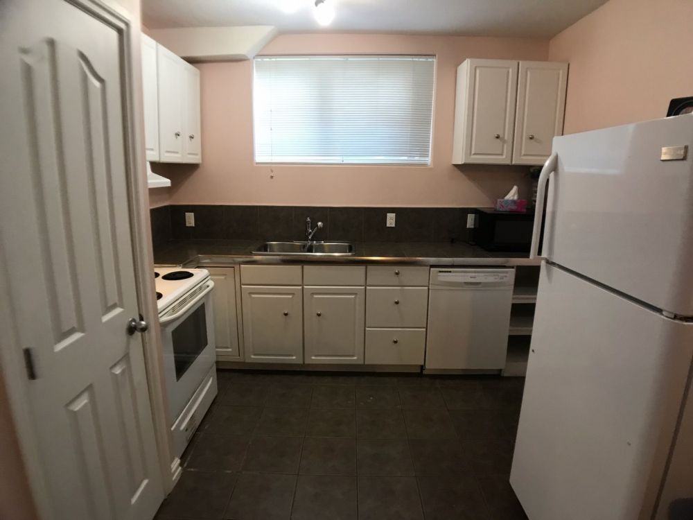 220B Sparrow Hawk Dr - Photo 3 of 11