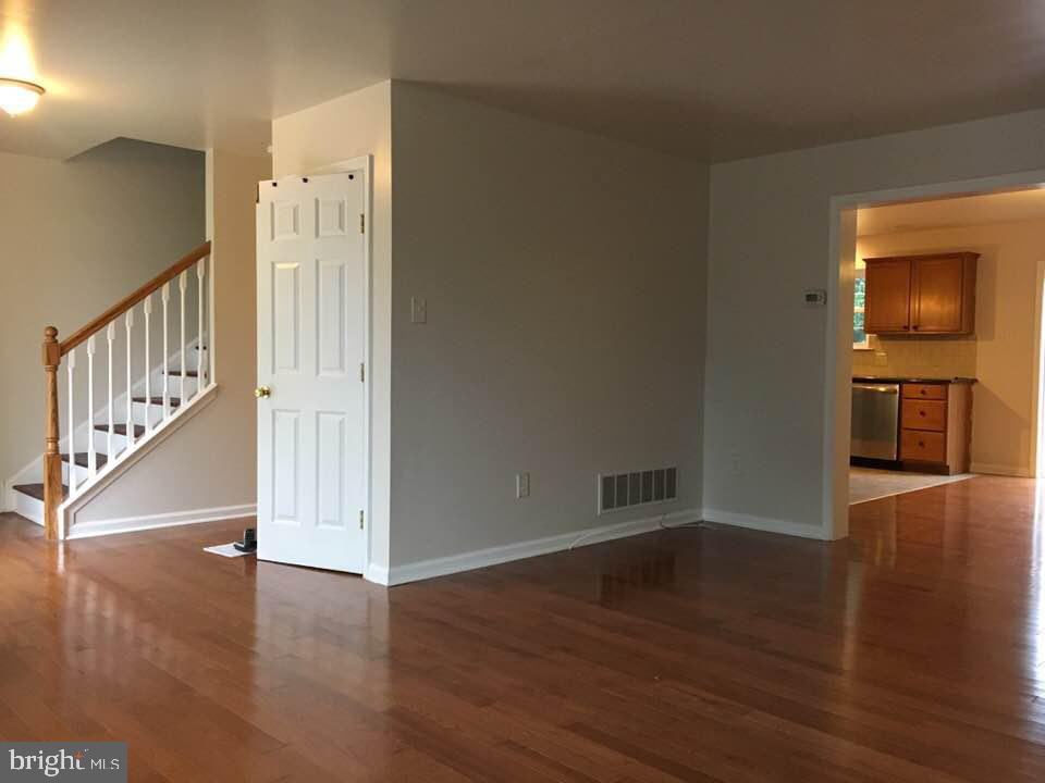 115A Beech Rd - Photo 3 of 8