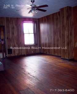 336 N Franklin St - Photo 3 of 3