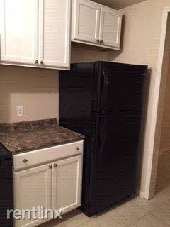 431 Main Street - Photo 3 of 15