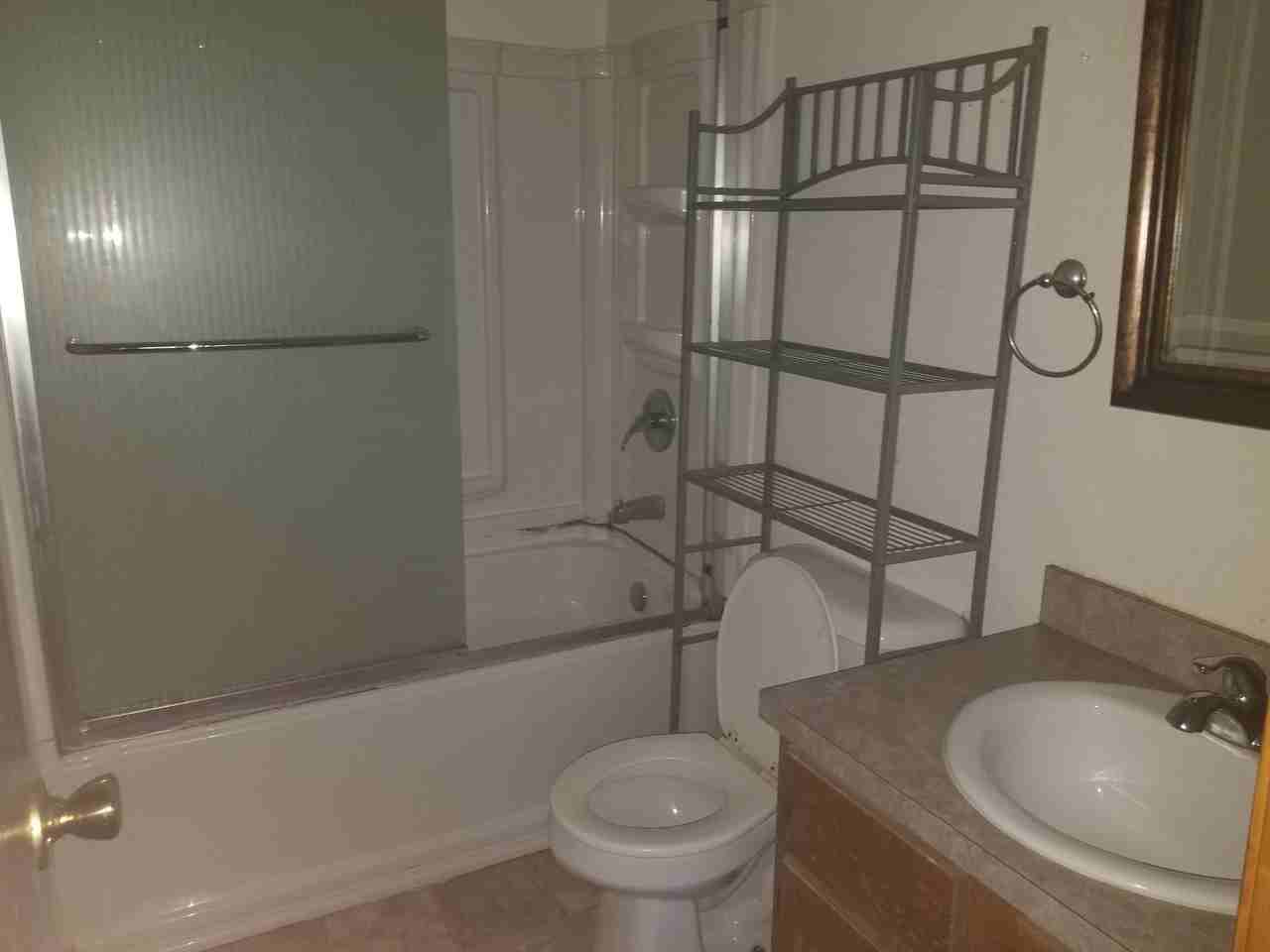 1315 W Taylor St - Photo 2 of 7