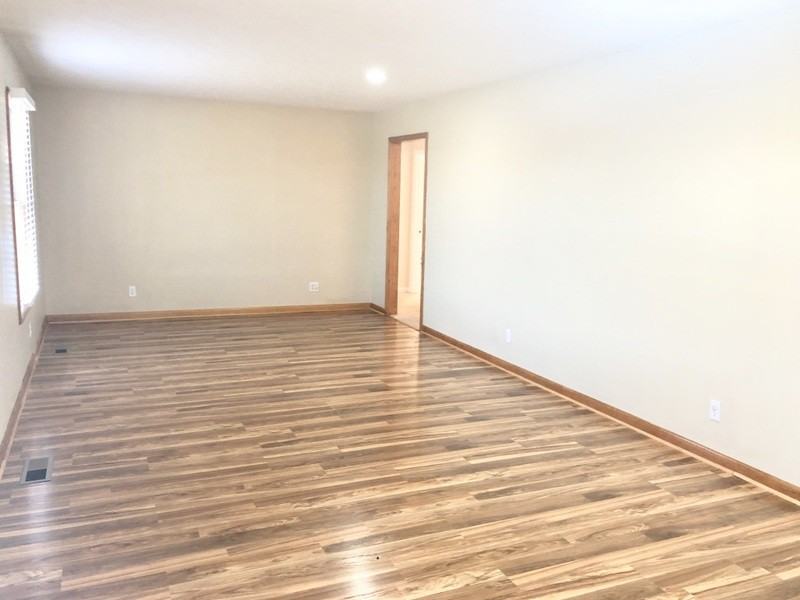 4990 Tunnel Hill Rd - Photo 3 of 10