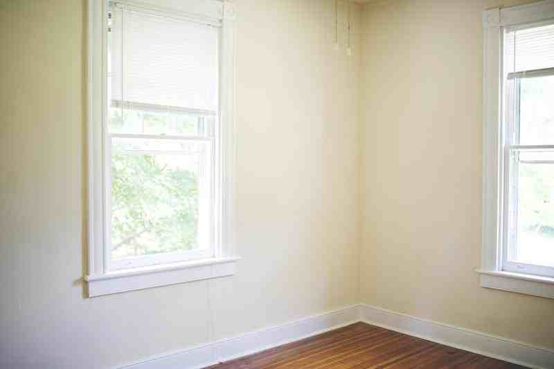 2008 Walker St - Photo 2 of 25