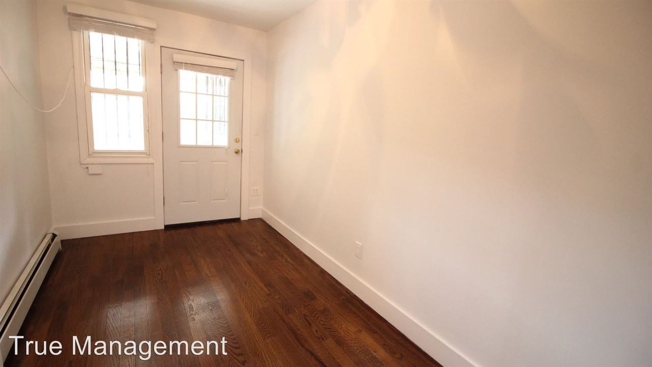 568 Quincy Street - Photo 3 of 7