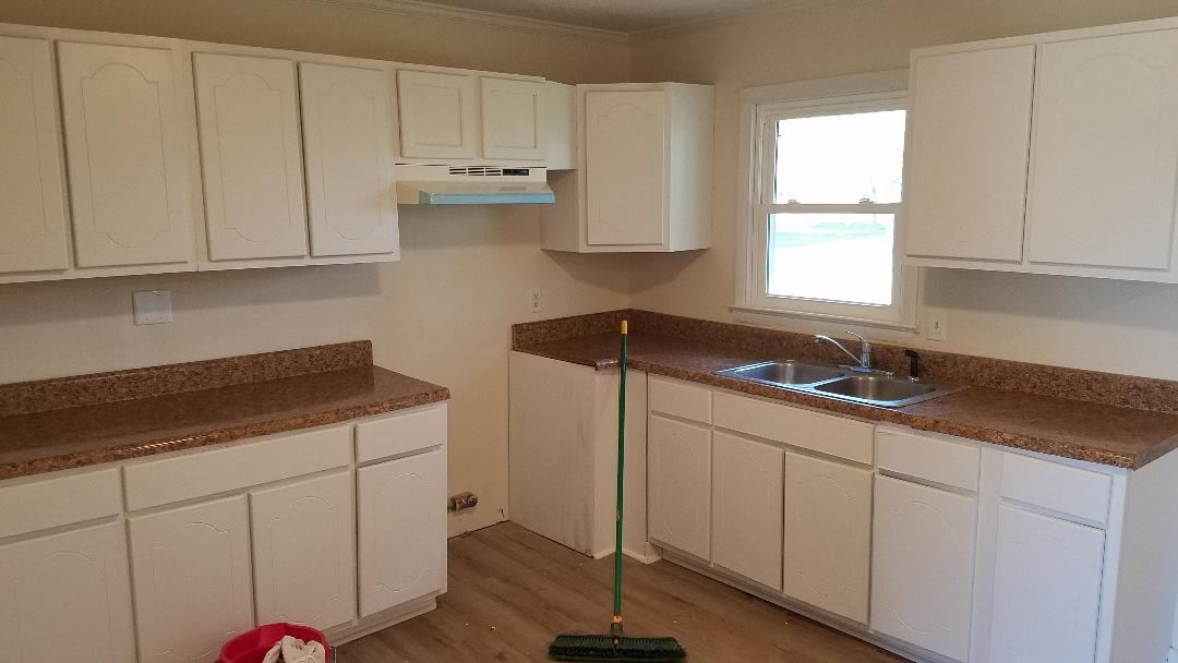 5713 Valley Dale Rd - Photo 2 of 8