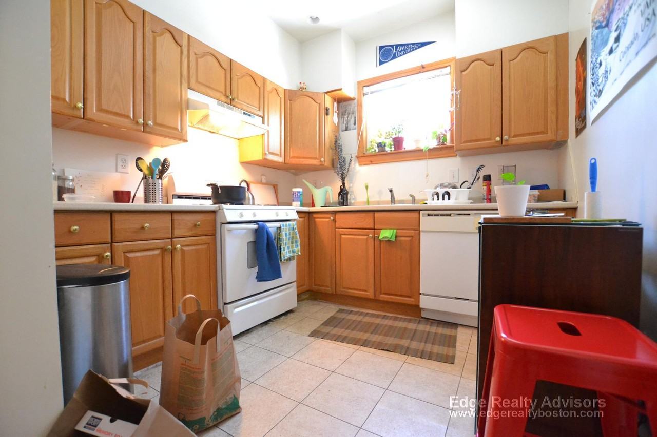 46 Gardner Street #2 - Photo 3 of 7