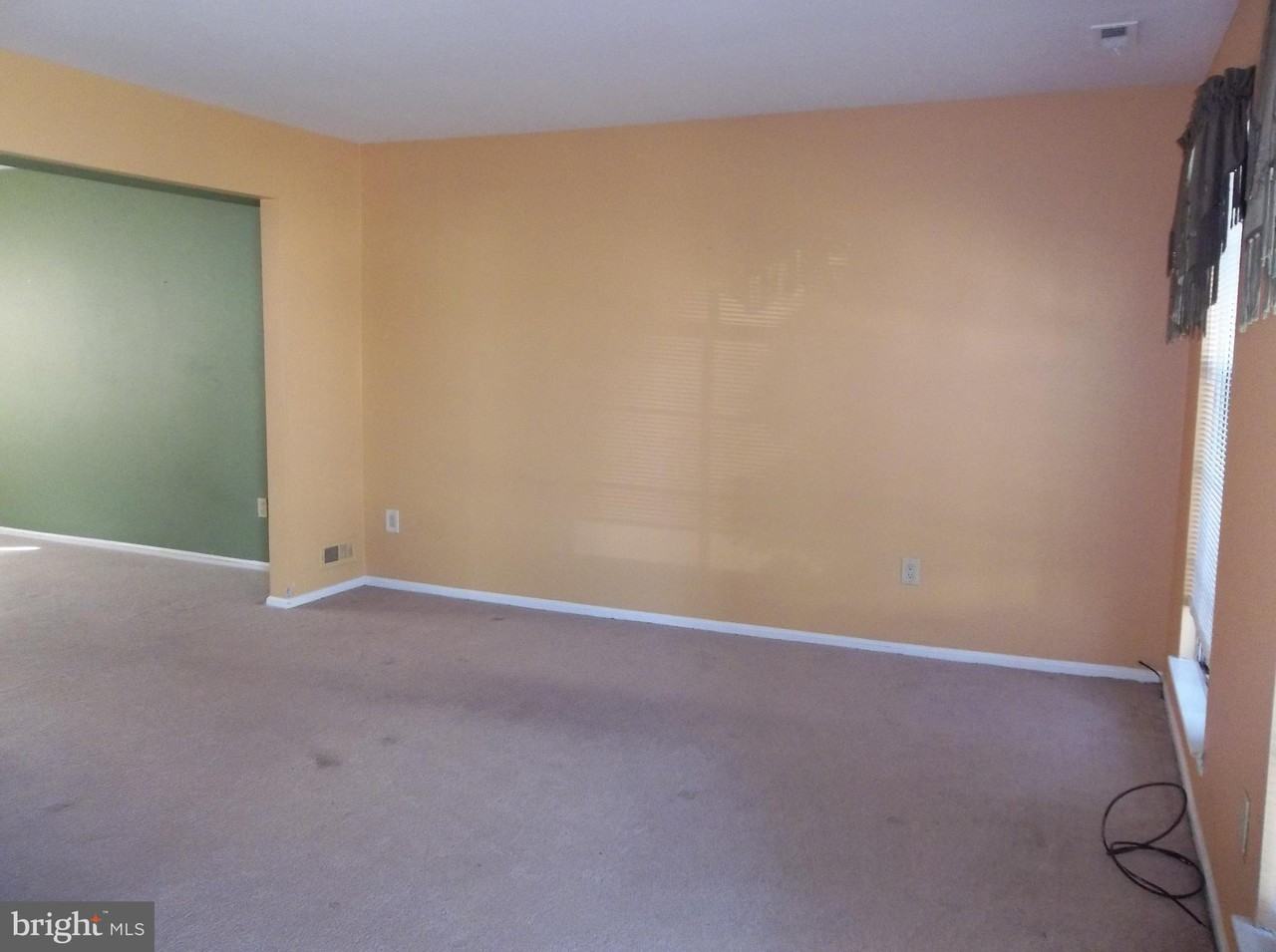 21 Trapper Rd - Photo 3 of 25