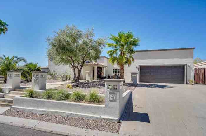 7508 N 20th St - Photo 3 of 25