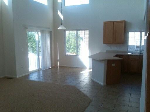 20492 E Duke Dr - Photo 3 of 7