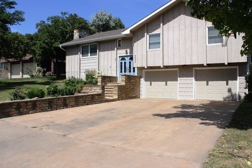 3004 Amherst Ave - Photo 3 of 56