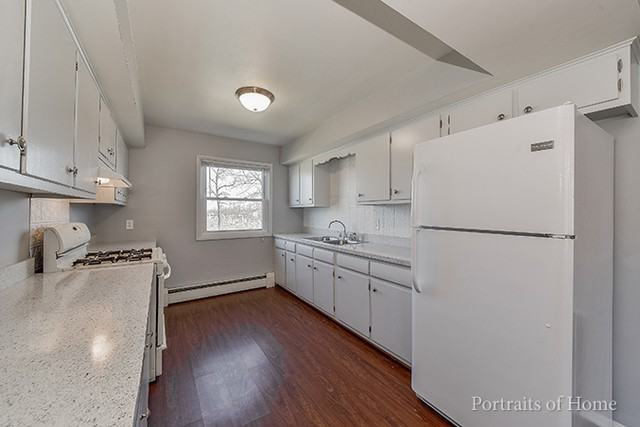 805 Clement St - Photo 3 of 8