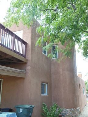 1007 Lopez St - Photo 2 of 19