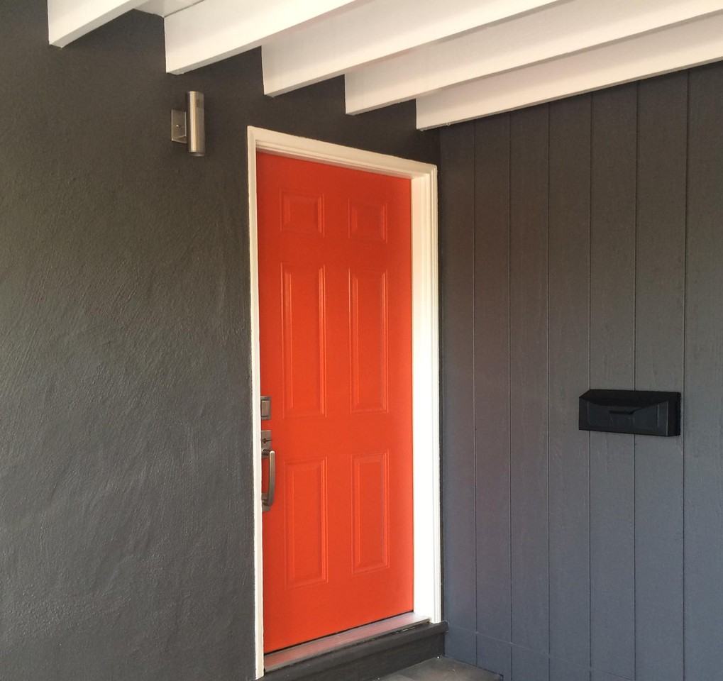 206 Paloma Ave - Photo 2 of 12