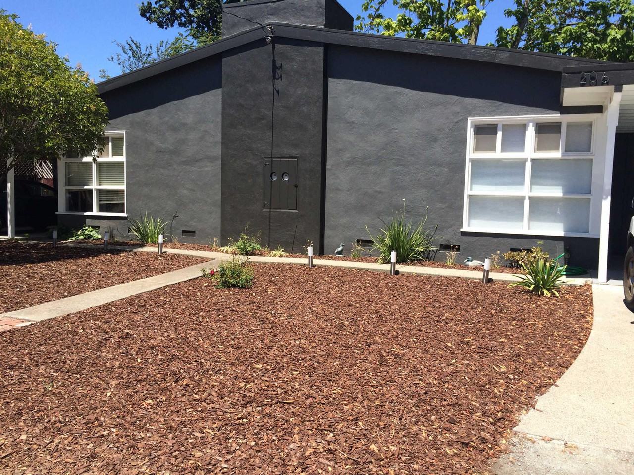 206 Paloma Ave - Photo 3 of 12