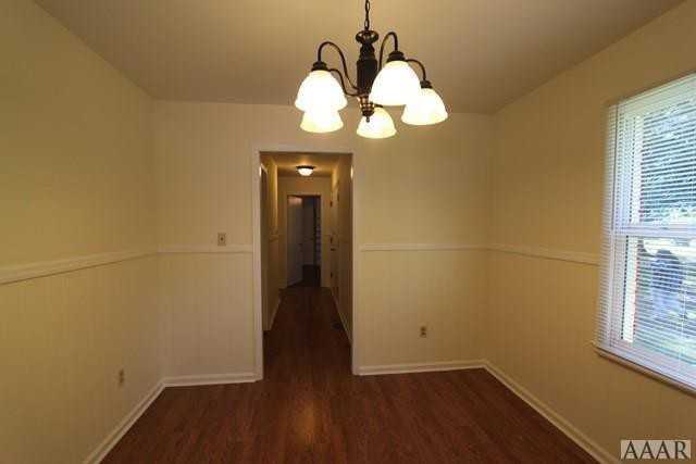 402 River Rd - Photo 3 of 15