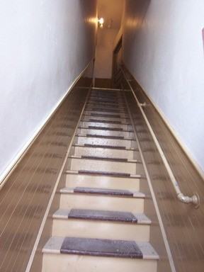 208 Main St - Photo 2 of 13