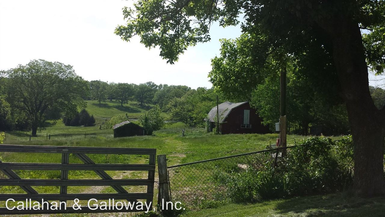 8651 N Hwy Vv - Photo 3 of 41