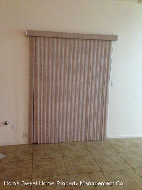 2159 McIntyre St - Photo 2 of 23