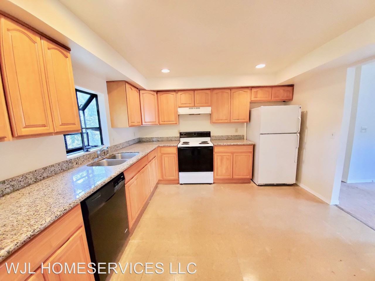 3109 SE 17th Ct - Photo 3 of 10