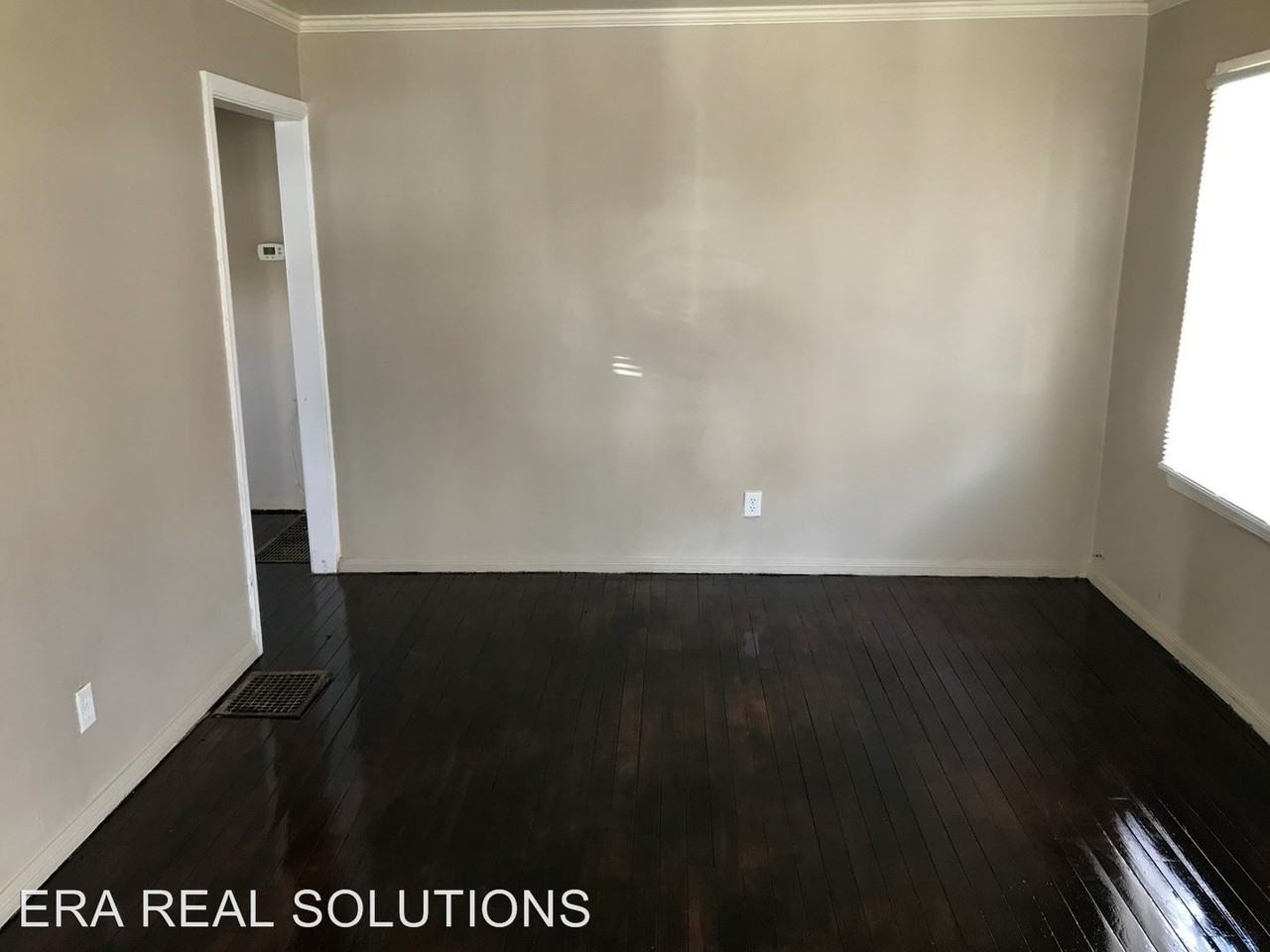 1923 Republic Ave - Photo 2 of 7