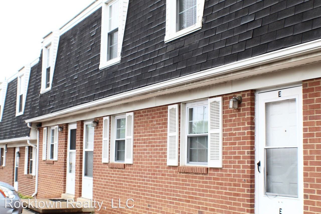 94 Dutch Mill Court - Photo 2 of 2