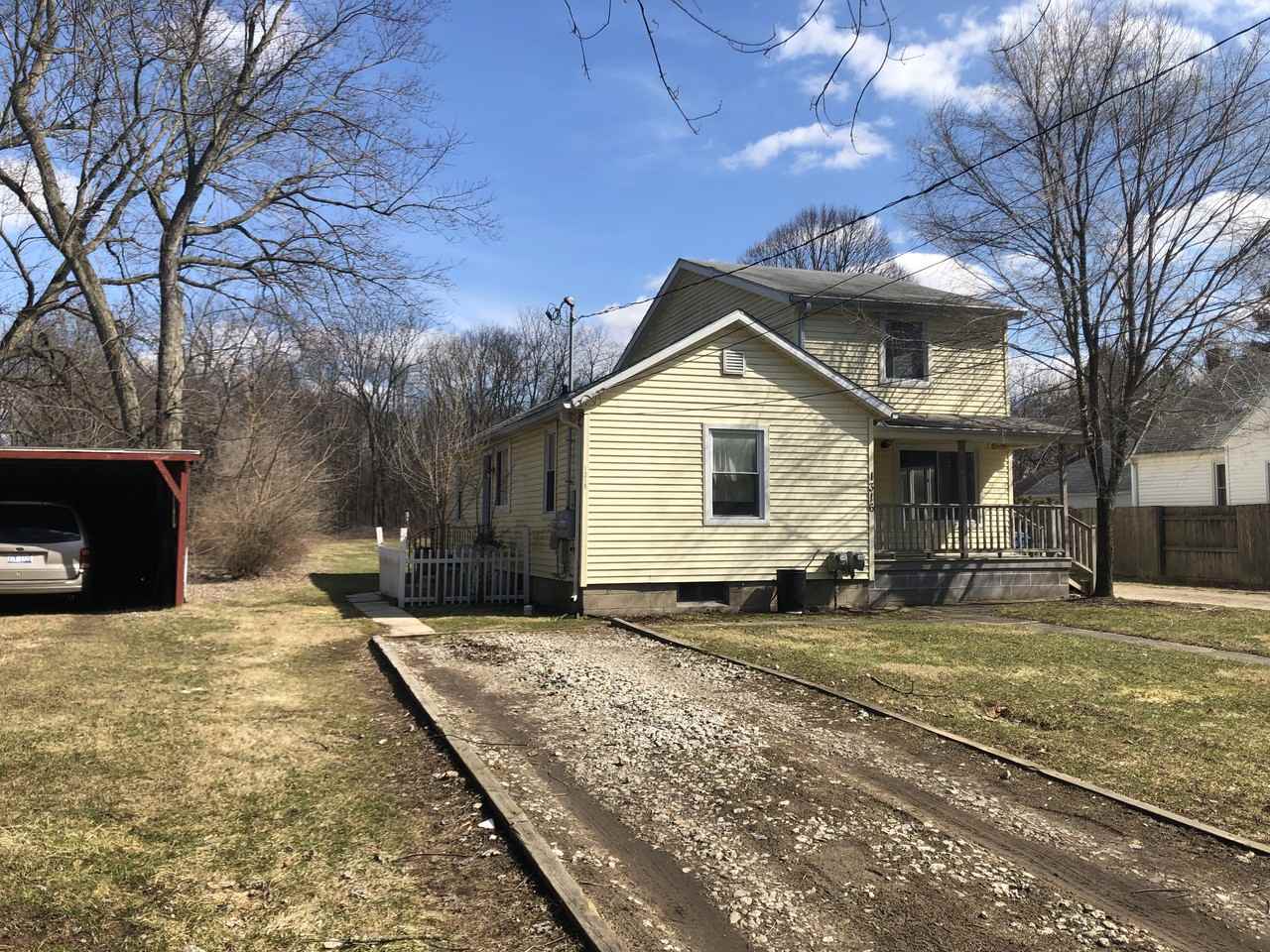 1316 Baker Dr - Photo 3 of 20