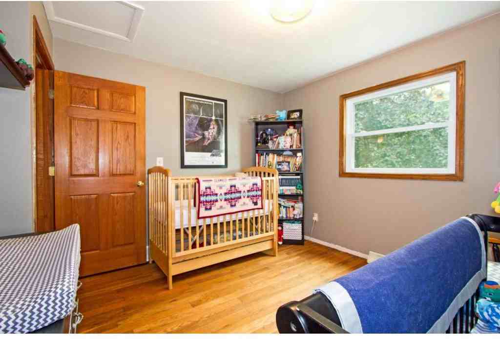 1707 14th Ave - Photo 3 of 11