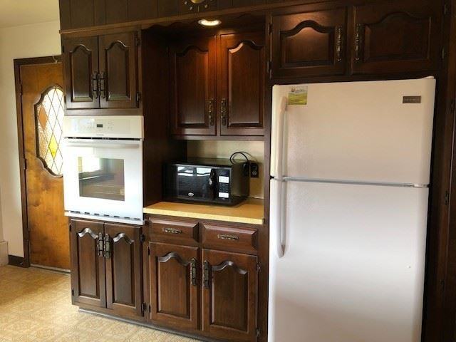 1134 Richmond Rd - Photo 3 of 15