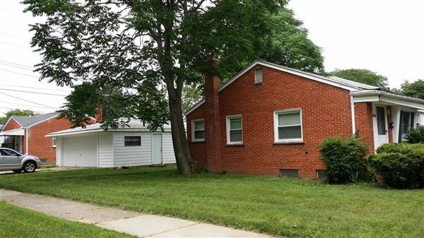 26740 Dover - Photo 2 of 6