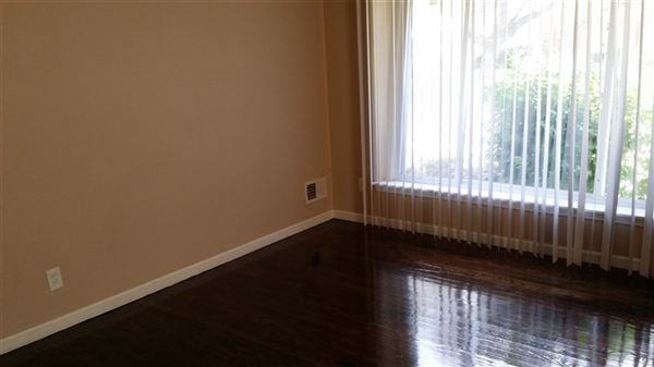 26740 Dover - Photo 3 of 6