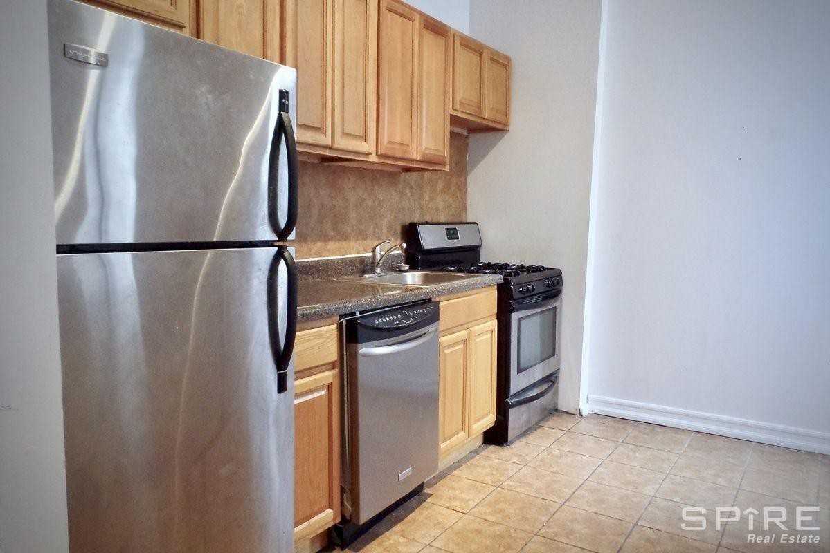 1087 Carroll St #SDFB