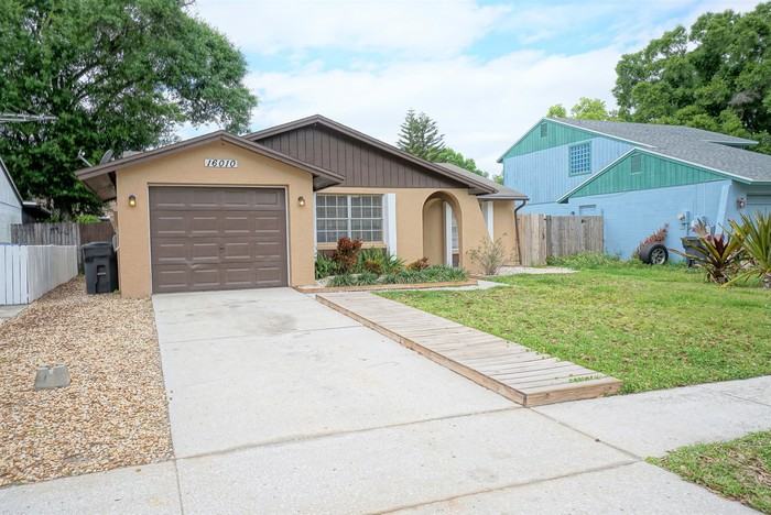 16010 Ballica Dr - Photo 2 of 13